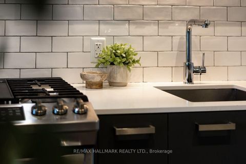 Photo 18 at 403 - 1331 Queen Street E, South Riverdale, Toronto