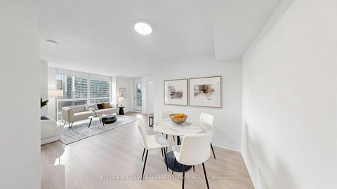 Photo 9 at 2205 - 761 Bay Street, Bay Street Corridor, Toronto