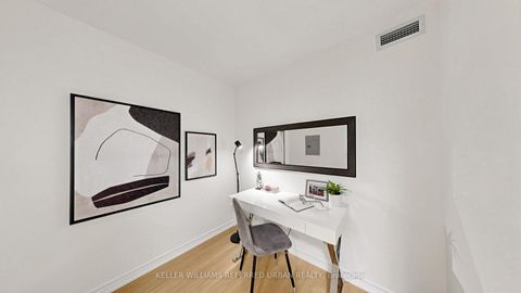 Photo 11 at 2205 - 761 Bay Street, Bay Street Corridor, Toronto