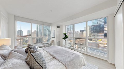 Photo 14 at 2205 - 761 Bay Street, Bay Street Corridor, Toronto