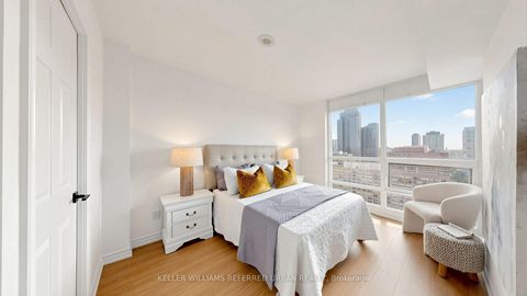 Photo 19 at 2205 - 761 Bay Street, Bay Street Corridor, Toronto