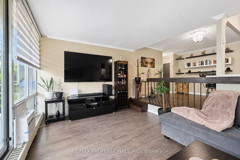 Photo 13 at 209 - 31 Four Winds Drive, York University Heights, Toronto