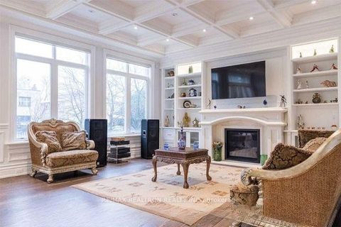 Photo 9 at 267 Arnold Avenue, Yorkhill, Vaughan