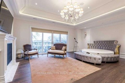 Photo 12 at 267 Arnold Avenue, Yorkhill, Vaughan