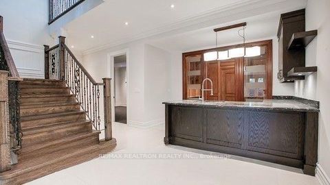 Photo 15 at 267 Arnold Avenue, Yorkhill, Vaughan