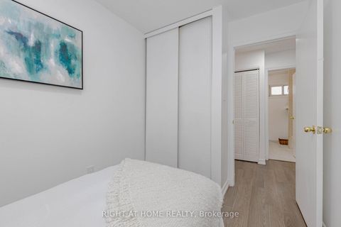 Photo 34 at 3 - 40 Rexdale Boulevard, Kipling, Toronto