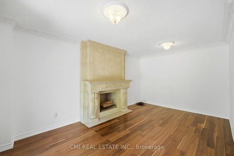 Photo 11 at 127 O'connor Crescent, North Richvale, Richmond Hill