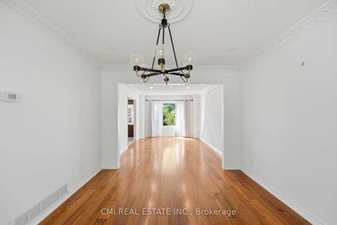 Photo 17 at 127 O'connor Crescent, North Richvale, Richmond Hill