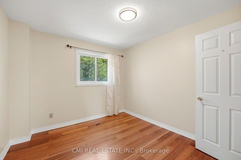 Photo 21 at 127 O'connor Crescent, North Richvale, Richmond Hill