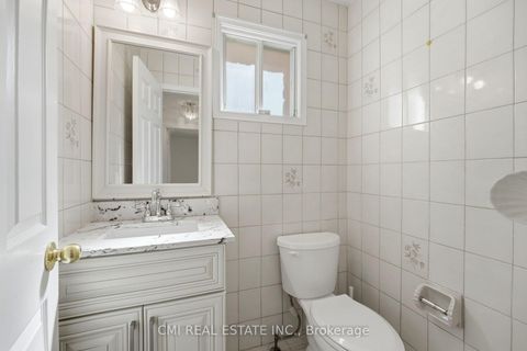 Photo 25 at 127 O'connor Crescent, North Richvale, Richmond Hill