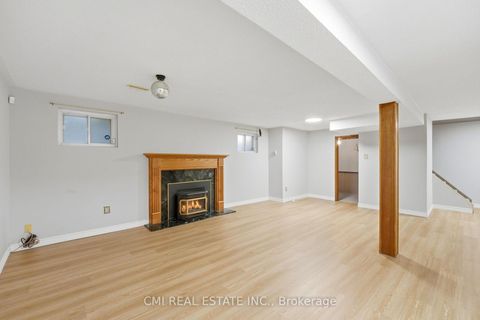 Photo 34 at 127 O'connor Crescent, North Richvale, Richmond Hill