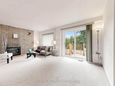 Photo 4 at 5 - 77 Rameau Drive, Hillcrest Village, Toronto