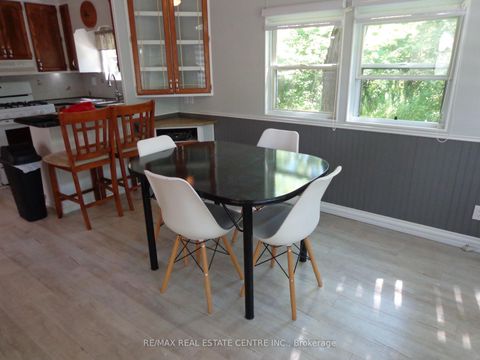 Photo 10 at 422 - 1652 Puddicombre Road, Clairville, Toronto