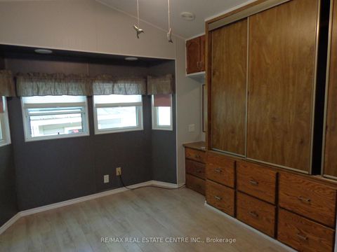 Photo 12 at 422 - 1652 Puddicombre Road, Clairville, Toronto