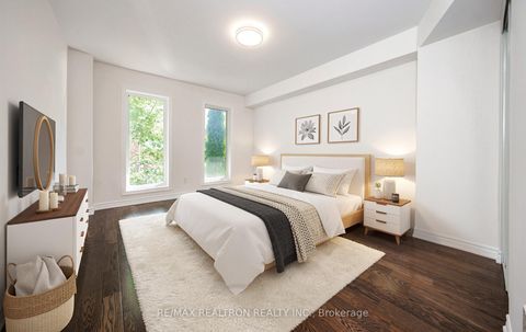 Photo 11 at 222 David Dunlap Circle, Don Mills, Toronto