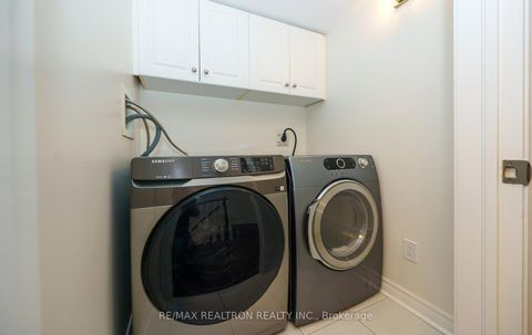 Photo 24 at 222 David Dunlap Circle, Don Mills, Toronto