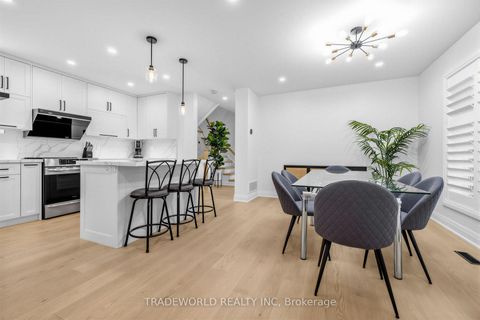 Photo 6 at 101 Meadowbank Road, Leslie Valley, Newmarket