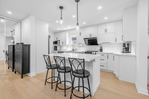 Photo 11 at 101 Meadowbank Road, Leslie Valley, Newmarket