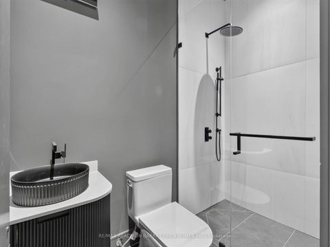 Photo 30 at 26 Clinton Drive, South Richvale, Richmond Hill