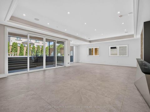 Photo 34 at 26 Clinton Drive, South Richvale, Richmond Hill