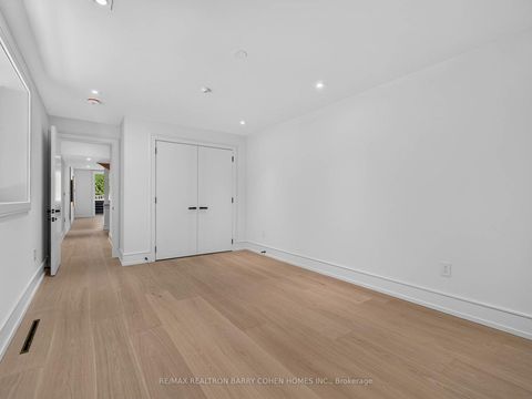 Photo 36 at 26 Clinton Drive, South Richvale, Richmond Hill