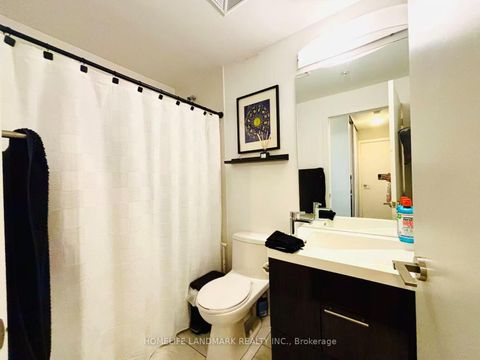 Photo 20 at 418 - 199 RICHMOND Street W, Waterfront Communities C1, Toronto