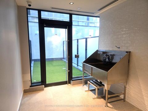 Photo 18 at 2202 - 284 King Street E, Moss Park, Toronto