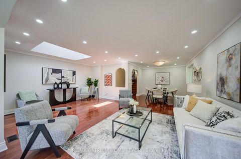 Photo 6 at 18 Doverwood Court, Newtonbrook East, Toronto
