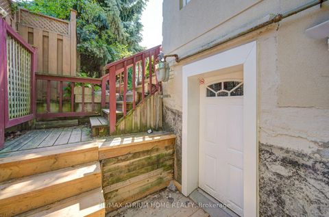 Photo 47 at 18 Doverwood Court, Newtonbrook East, Toronto