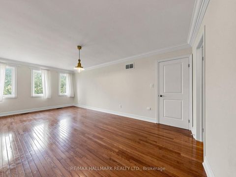 Photo 19 at 25 Kersey Crescent, North Richvale, Richmond Hill