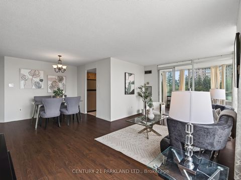 Photo 8 at 206 - 330 ALTON TOWERS Circle, Milliken, Toronto
