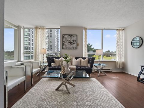 Photo 9 at 206 - 330 ALTON TOWERS Circle, Milliken, Toronto