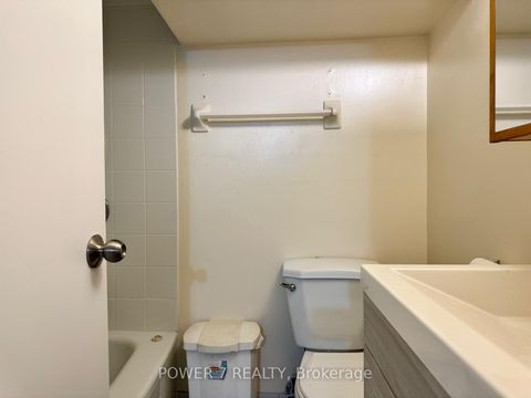 Photo 20 at 810 Ossington Avenue, Junction, Toronto