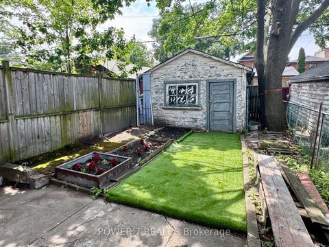 Photo 22 at 810 Ossington Avenue, Junction, Toronto