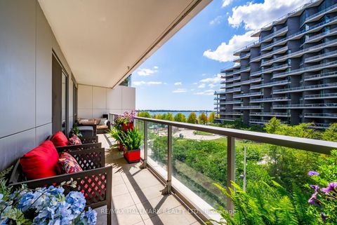 Photo 31 at 301 - 118 Merchants' Wharf, Waterfront Communities C8, Toronto