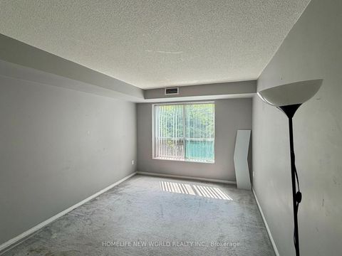 Photo 7 at 303 - 39 Pemberton Avenue, Newtonbrook East, Toronto