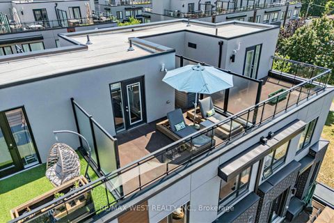 Photo 34 at 303 - 1150 Briar Hill Avenue, Belgravia, Toronto