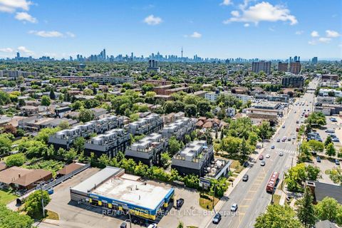 Photo 38 at 303 - 1150 Briar Hill Avenue, Belgravia, Toronto