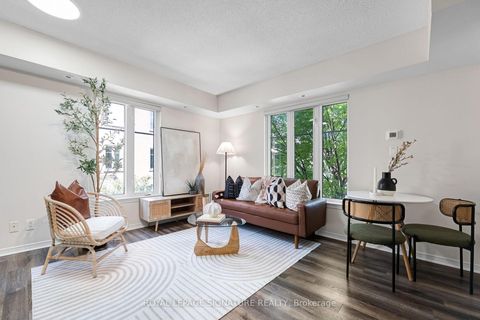 Photo 1 at 343 - 30 Western Battery Road, Niagara, Toronto