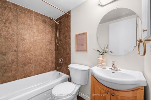 Photo 14 at 343 - 30 Western Battery Road, Niagara, Toronto