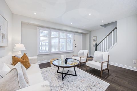 Photo 2 at 87 Crab Apple Way, Donalda, Toronto