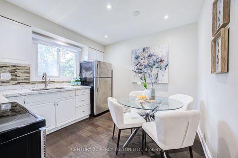 Photo 8 at 87 Crab Apple Way, Donalda, Toronto