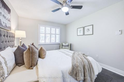 Photo 17 at 87 Crab Apple Way, Donalda, Toronto