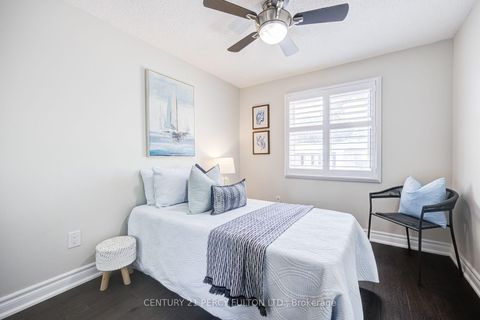 Photo 18 at 87 Crab Apple Way, Donalda, Toronto