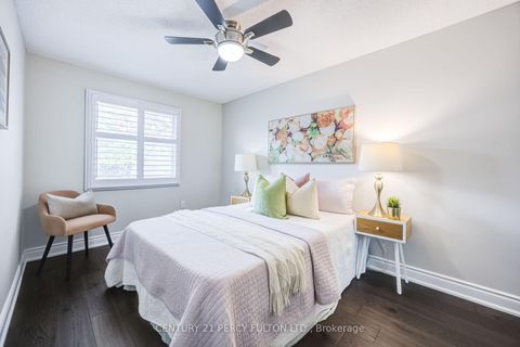 Photo 21 at 87 Crab Apple Way, Donalda, Toronto