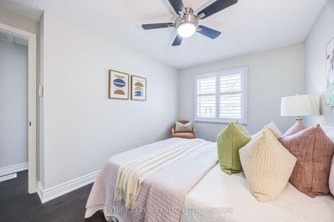 Photo 22 at 87 Crab Apple Way, Donalda, Toronto
