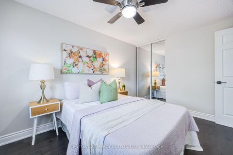 Photo 23 at 87 Crab Apple Way, Donalda, Toronto