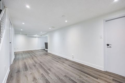 Photo 26 at 87 Crab Apple Way, Donalda, Toronto
