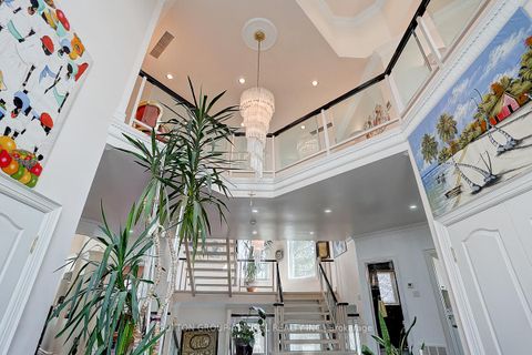 Photo 8 at 206 Arnold Avenue, Yorkhill, Vaughan