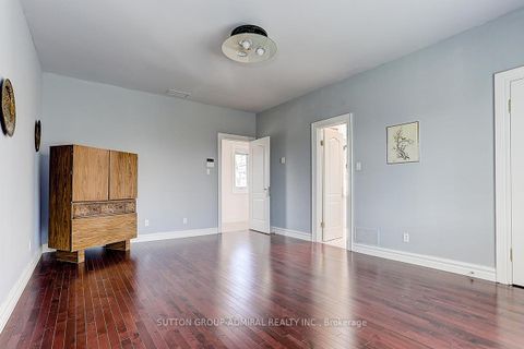 Photo 24 at 206 Arnold Avenue, Yorkhill, Vaughan